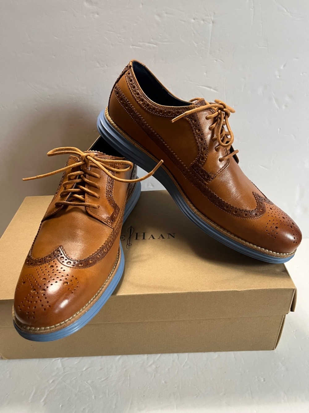 COLE HAAN 2013 Lunargrand Longwing Oxfords/Camello/Chambray 10M